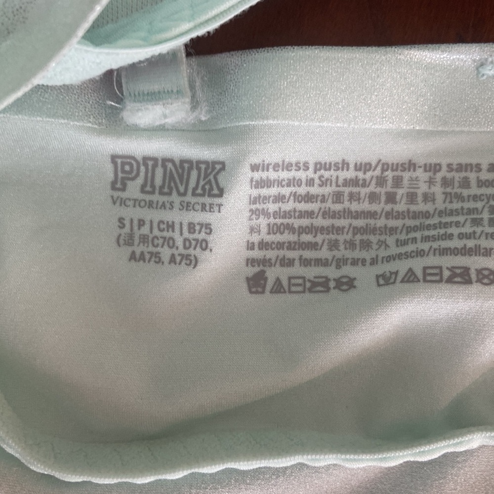 Victoria’s Secret PINK Bra-small - Picture 3 of 4